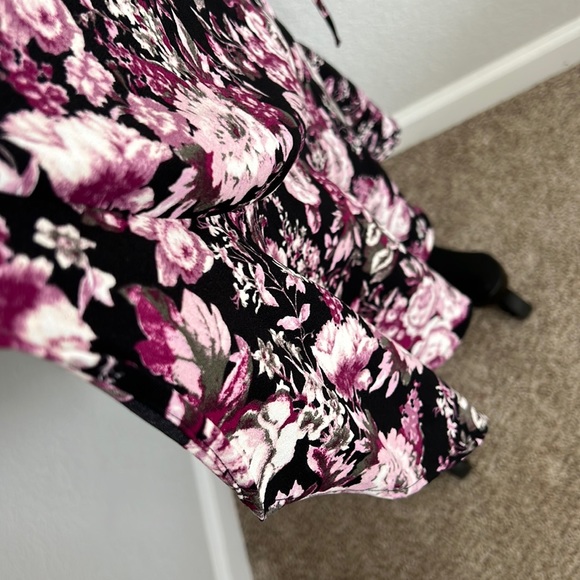 Free Press Womens Black Floral Patterned Short Sleeve Wrap Dress Size XS-M - Picture 12 of 13
